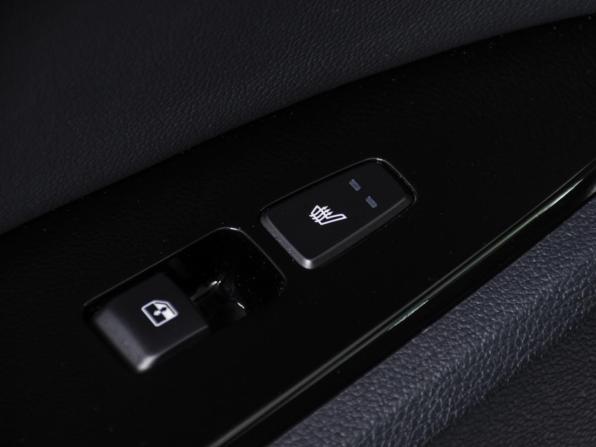 Kia Sportage V с пробегом 2024 года, цена 3 998 000 рублей, 40178 км, внедорожник, Автокод Объявления