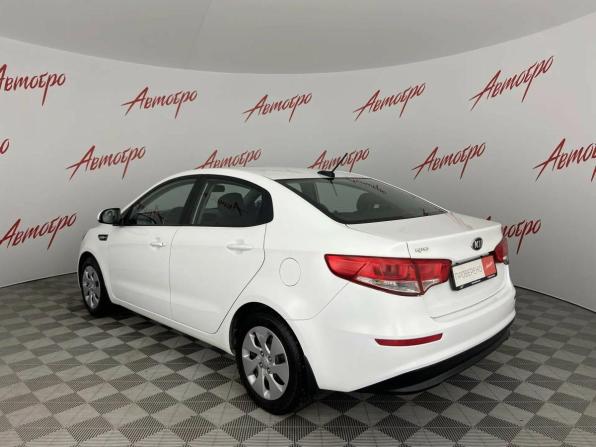 Kia Rio III Рестайлинг с пробегом 2017 года, цена 1 080 000 рублей, 108967 км, седан, Автокод Объявления
