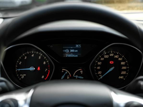 Ford Focus III с пробегом 2012 года, цена 590 000 рублей, 210553 км, седан, Автокод Объявления