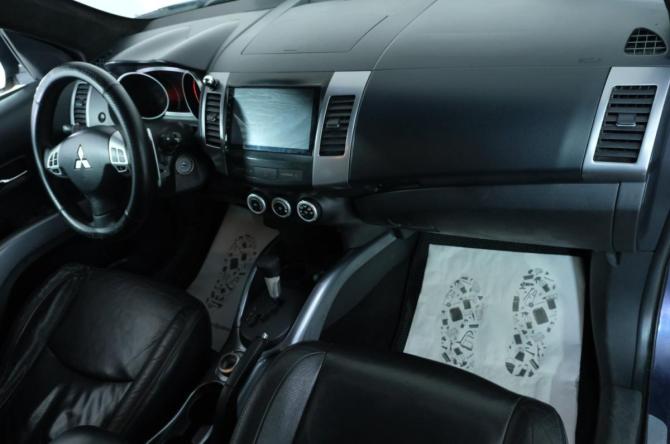 Mitsubishi Outlander II с пробегом 2006 года, цена 1 049 000 рублей, 252000 км, внедорожник, Автокод Объявления