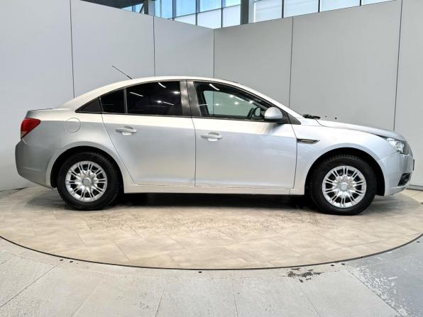 Chevrolet Cruze I с пробегом 2010 года, цена 700 000 рублей, 143351 км, седан, Автокод Объявления