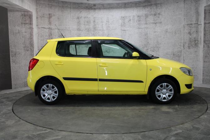 Skoda Fabia II Рестайлинг с пробегом 2010 года, цена 454 000 рублей, 128690 км, хэтчбек, Автокод Объявления