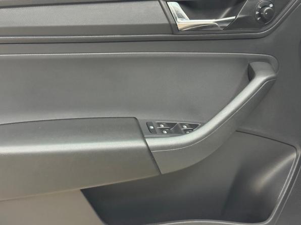 Skoda Rapid II с пробегом 2022 года, цена 1 595 000 рублей, 32242 км, лифтбек, Автокод Объявления