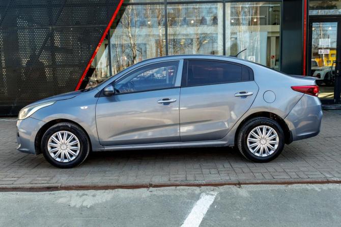 Kia Rio IV с пробегом 2018 года, цена 895 000 рублей, 113972 км, седан, Автокод Объявления