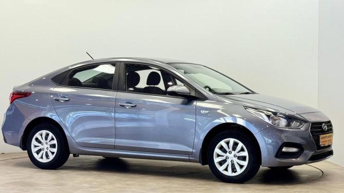 Hyundai Solaris II с пробегом 2017 года, цена 1 145 000 рублей, 75359 км, седан, Автокод Объявления