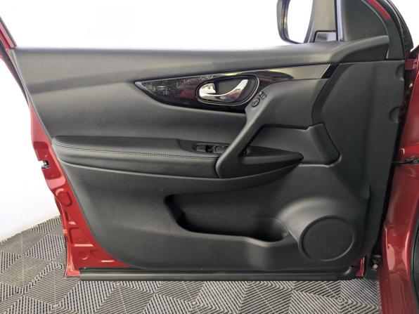 Nissan Qashqai II с пробегом 2016 года, цена 1 850 000 рублей, 65531 км, внедорожник, Автокод Объявления