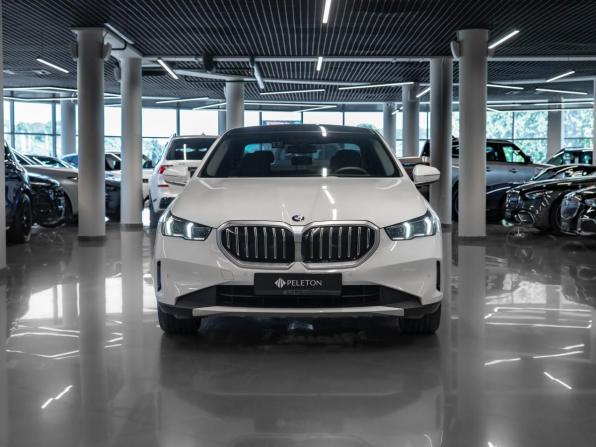 BMW 5 серии VIII (G60/G61/G68) с пробегом 2023 года, цена 6 850 000 рублей, 29999 км, седан, Автокод Объявления