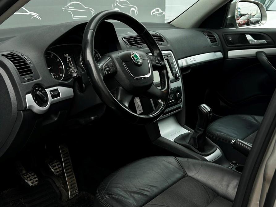 Skoda Octavia II (A5) Рестайлинг Санкт-Петербург  - изображение 5