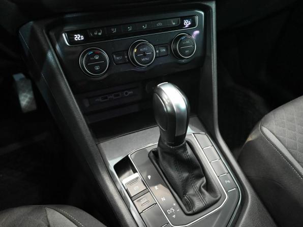 Volkswagen Tiguan II с пробегом 2020 года, цена 2 490 000 рублей, 88099 км, внедорожник, Автокод Объявления