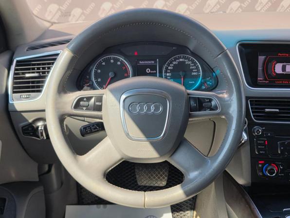 Audi Q5 I (8R) с пробегом 2009 года, цена 1 045 000 рублей, 79800 км, внедорожник, Автокод Объявления