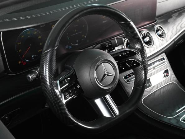 Mercedes-Benz E-Класс V (W213 S213 C238) Рестайлинг с пробегом 2021 года, цена 6 039 000 рублей, 65680 км, купе-хардтоп, Автокод Объявления