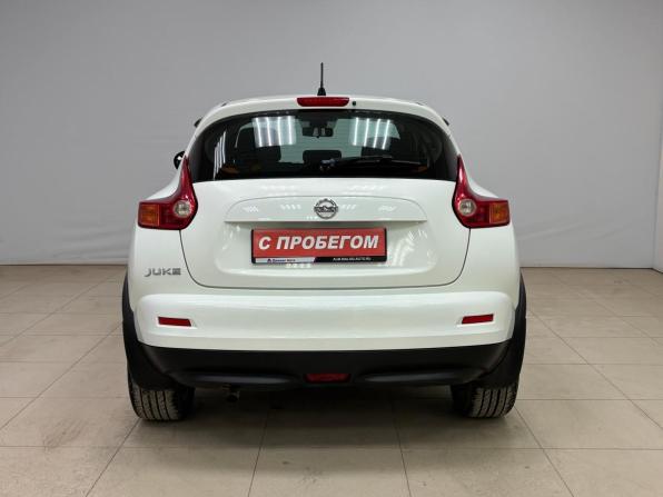 Nissan Juke I с пробегом 2012 года, цена 880 000 рублей, 132828 км, внедорожник, Автокод Объявления
