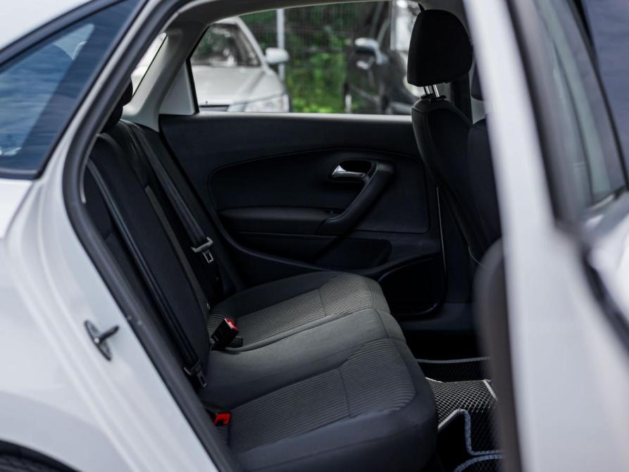 Volkswagen Polo V Санкт-Петербург  - изображение 12