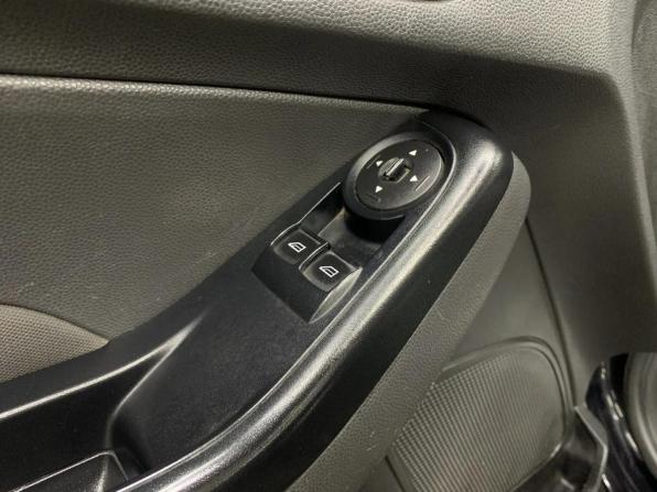 Ford Fiesta Mk6 Рестайлинг с пробегом 2016 года, цена 660 000 рублей, 250638 км, седан, Автокод Объявления