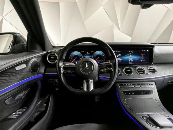 Mercedes-Benz E-Класс V (W213 S213 C238) Рестайлинг с пробегом 2022 года, цена 4 670 000 рублей, 73900 км, седан, Автокод Объявления
