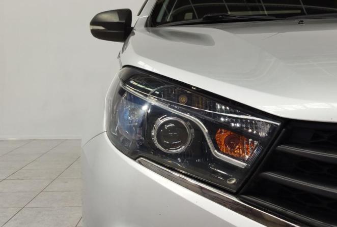 Lada (ВАЗ) Vesta I с пробегом 2018 года, цена 840 000 рублей, 105613 км, седан, Автокод Объявления
