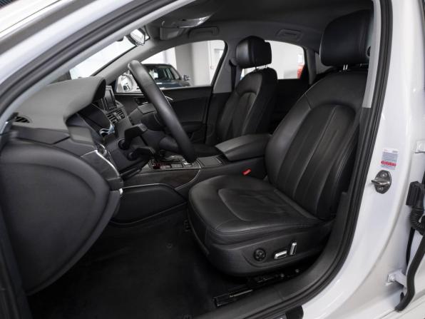 Audi A6 IV (C7) Рестайлинг с пробегом 2018 года, цена 2 880 000 рублей, 66280 км, седан, Автокод Объявления
