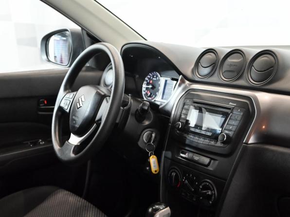 Suzuki Vitara II Рестайлинг с пробегом 2021 года, цена 1 350 000 рублей, 247546 км, внедорожник, Автокод Объявления