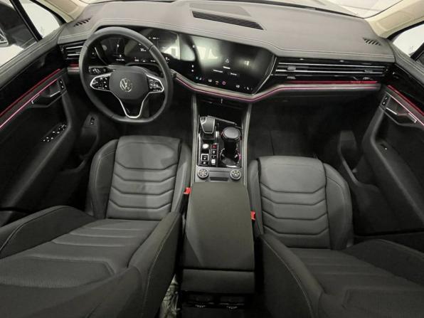 Новый Volkswagen Touareg III Рестайлинг 2025 года, цена 7 899 000 рублей, внедорожник, Автокод Объявления