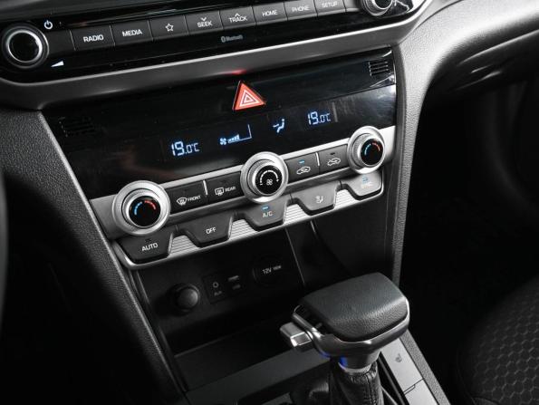 Hyundai Elantra VI (AD) Рестайлинг с пробегом 2020 года, цена 1 839 000 рублей, 56158 км, седан, Автокод Объявления