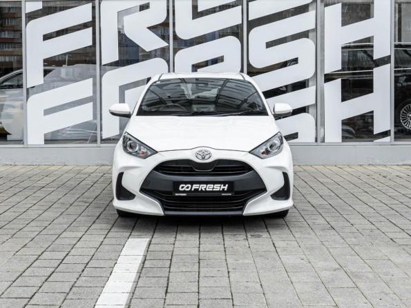 Toyota Yaris IV с пробегом 2020 года, цена 1 165 000 рублей, 139394 км, хэтчбек, Автокод Объявления