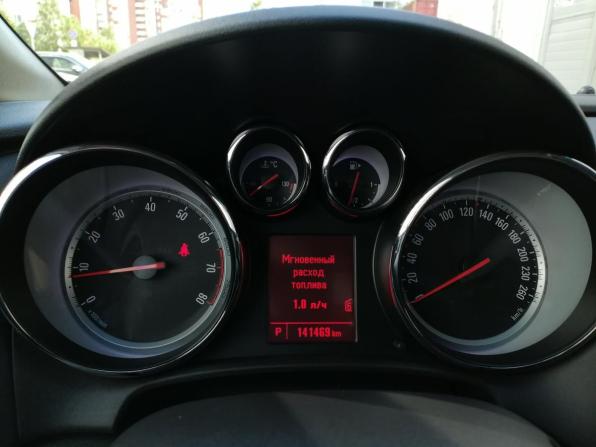 Opel Astra J с пробегом 2012 года, цена 689 000 рублей, 141462 км, хэтчбек, Автокод Объявления