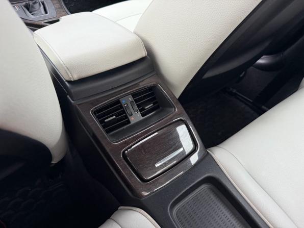 BMW 3 серии V (E90/E91/E92/E93) Рестайлинг с пробегом 2012 года, цена 1 350 000 рублей, 110900 км, купе, Автокод Объявления