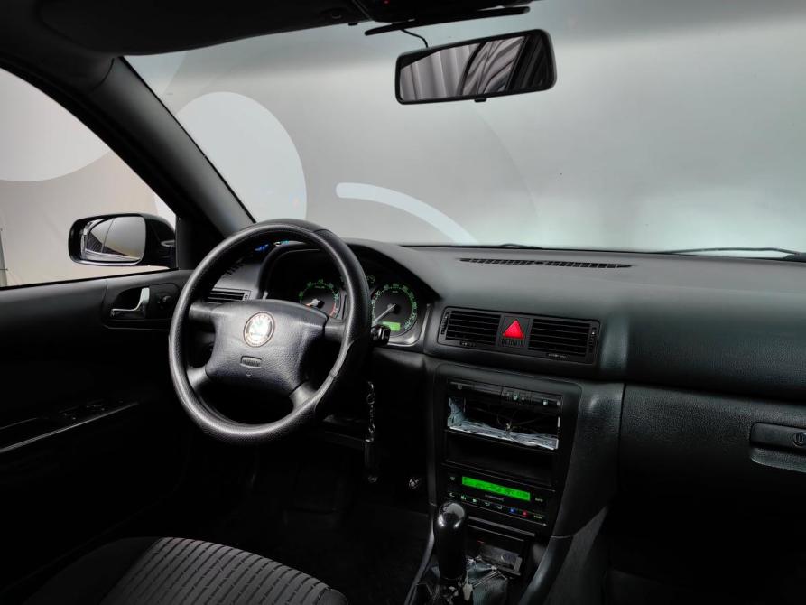 Skoda Octavia I (A4) Рестайлинг Москва  - изображение 7