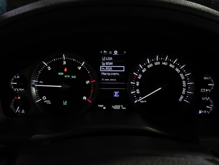 Toyota Land Cruiser 200 Series Рестайлинг 2 Москва  - изображение 16