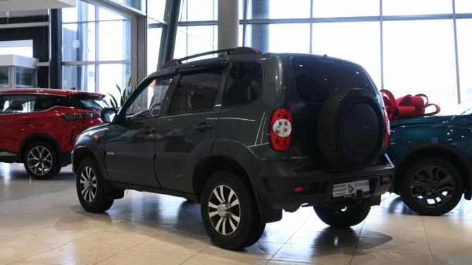Chevrolet Niva I Рестайлинг с пробегом 2011 года, цена 475 000 рублей, 107000 км, внедорожник, Автокод Объявления