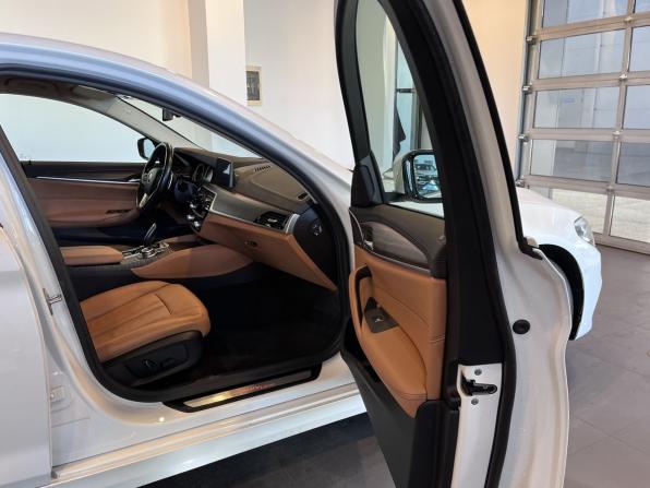 BMW 5 серии VII (G30/G31/G38) с пробегом 2020 года, цена 4 400 000 рублей, 98797 км, седан, Автокод Объявления