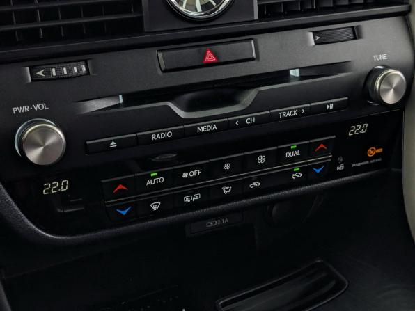 Lexus RX IV Рестайлинг с пробегом 2021 года, цена 4 790 000 рублей, 134791 км, внедорожник, Автокод Объявления