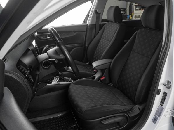 Kia Rio IV Рестайлинг с пробегом 2020 года, цена 1 649 000 рублей, 70759 км, седан, Автокод Объявления