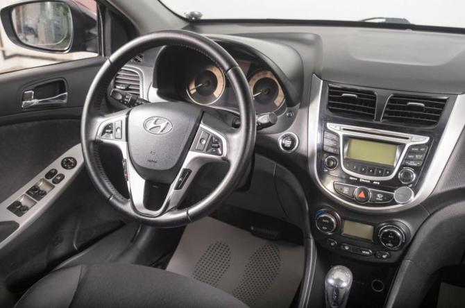 Hyundai Solaris I с пробегом 2011 года, цена 769 000 рублей, 208000 км, хэтчбек, Автокод Объявления