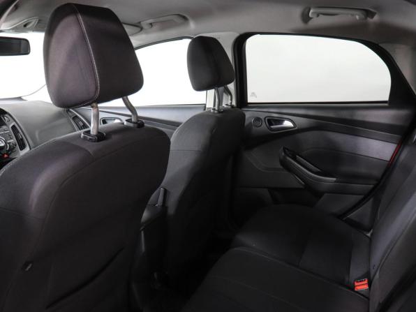 Ford Focus III с пробегом 2011 года, цена 420 000 рублей, 280251 км, хэтчбек, Автокод Объявления
