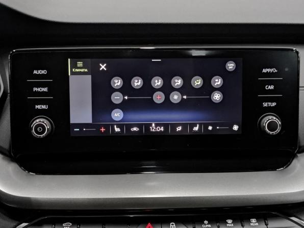 Skoda Octavia IV (A8) с пробегом 2021 года, цена 2 320 000 рублей, 94965 км, лифтбек, Автокод Объявления