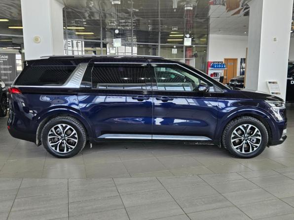 Kia Carnival IV с пробегом 2021 года, цена 4 599 000 рублей, 48614 км, минивэн, Автокод Объявления