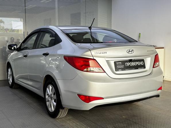 Hyundai Solaris I Рестайлинг с пробегом 2014 года, цена 1 100 000 рублей, 158391 км, седан, Автокод Объявления