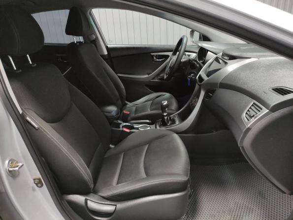 Hyundai Elantra V (MD) с пробегом 2012 года, цена 960 000 рублей, 176000 км, седан, Автокод Объявления