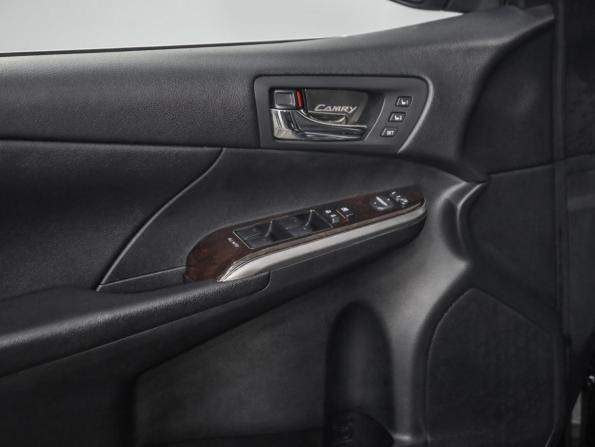 Toyota Camry VII (XV50) Рестайлинг 2 с пробегом 2017 года, цена 1 699 000 рублей, 230519 км, седан, Автокод Объявления
