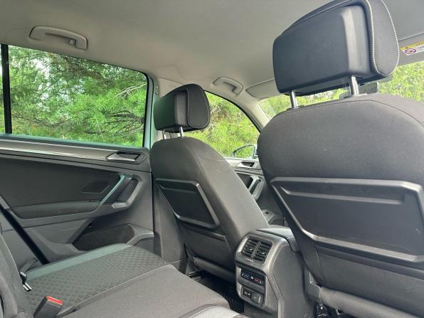 Volkswagen Tiguan II с пробегом 2018 года, цена 1 799 000 рублей, 240393 км, внедорожник, Автокод Объявления