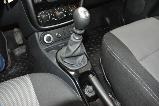 Renault Duster I с пробегом 2012 года, цена 869 000 рублей, 137000 км, внедорожник, Автокод Объявления