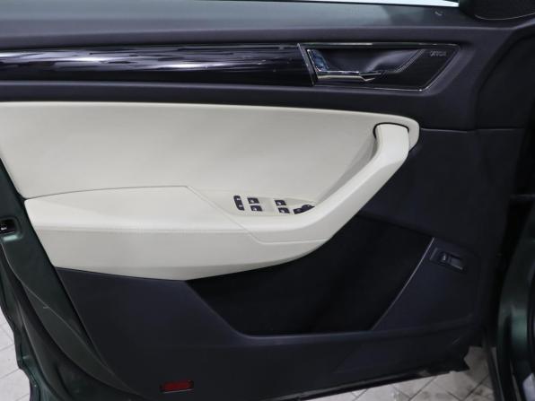 Skoda Kodiaq I Рестайлинг с пробегом 2021 года, цена 3 450 000 рублей, 104000 км, внедорожник, Автокод Объявления