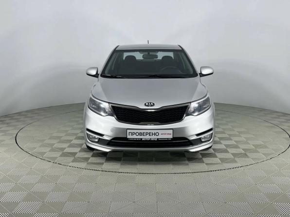 Kia Rio III Рестайлинг с пробегом 2017 года, цена 879 000 рублей, 148700 км, седан, Автокод Объявления