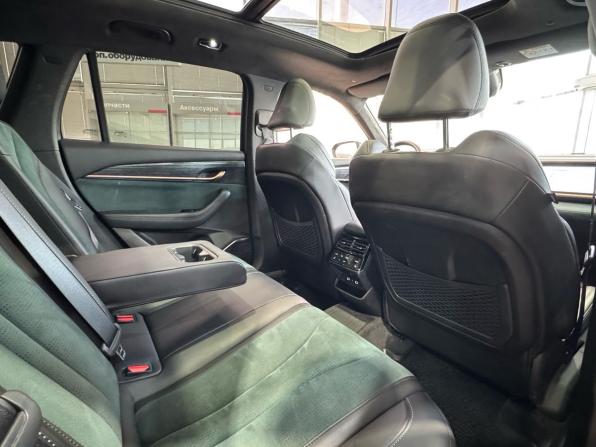 Geely Monjaro I с пробегом 2023 года, цена 3 270 000 рублей, 54911 км, внедорожник, Автокод Объявления