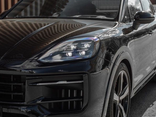 Новый Porsche Cayenne III Рестайлинг 2024 года, цена 26 825 300 рублей, внедорожник, Автокод Объявления