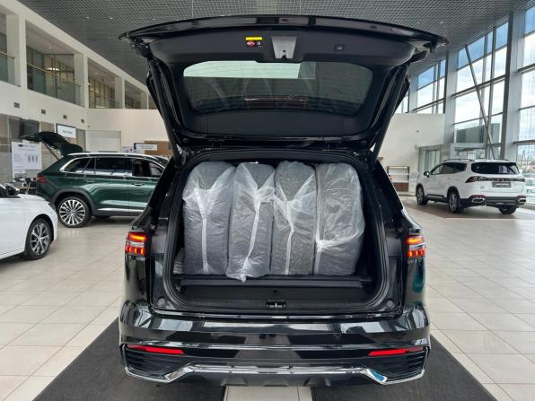 Geely Monjaro I с пробегом 2024 года, цена 3 595 000 рублей, 47636 км, внедорожник, Автокод Объявления