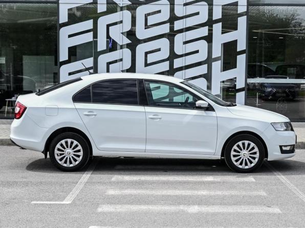 Skoda Rapid I Рестайлинг с пробегом 2019 года, цена 1 444 000 рублей, 159955 км, лифтбек, Автокод Объявления