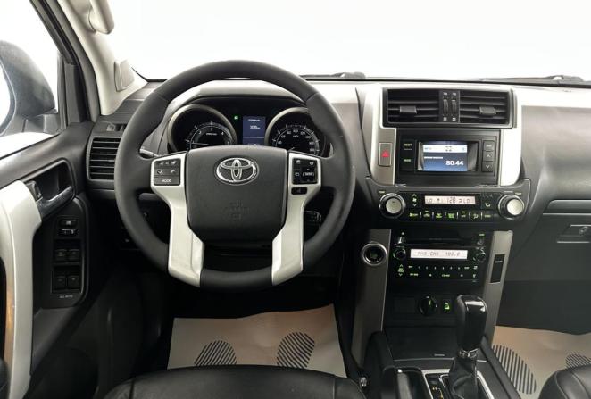 Toyota Land Cruiser Prado 150 Series с пробегом 2010 года, цена 2 600 000 рублей, 211822 км, внедорожник, Автокод Объявления