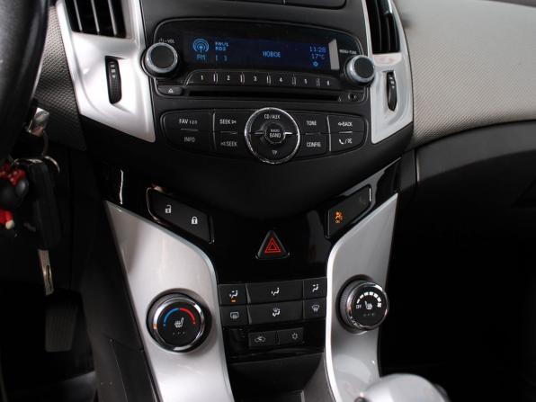 Chevrolet Cruze I Рестайлинг с пробегом 2014 года, цена 970 000 рублей, 54744 км, хэтчбек, Автокод Объявления